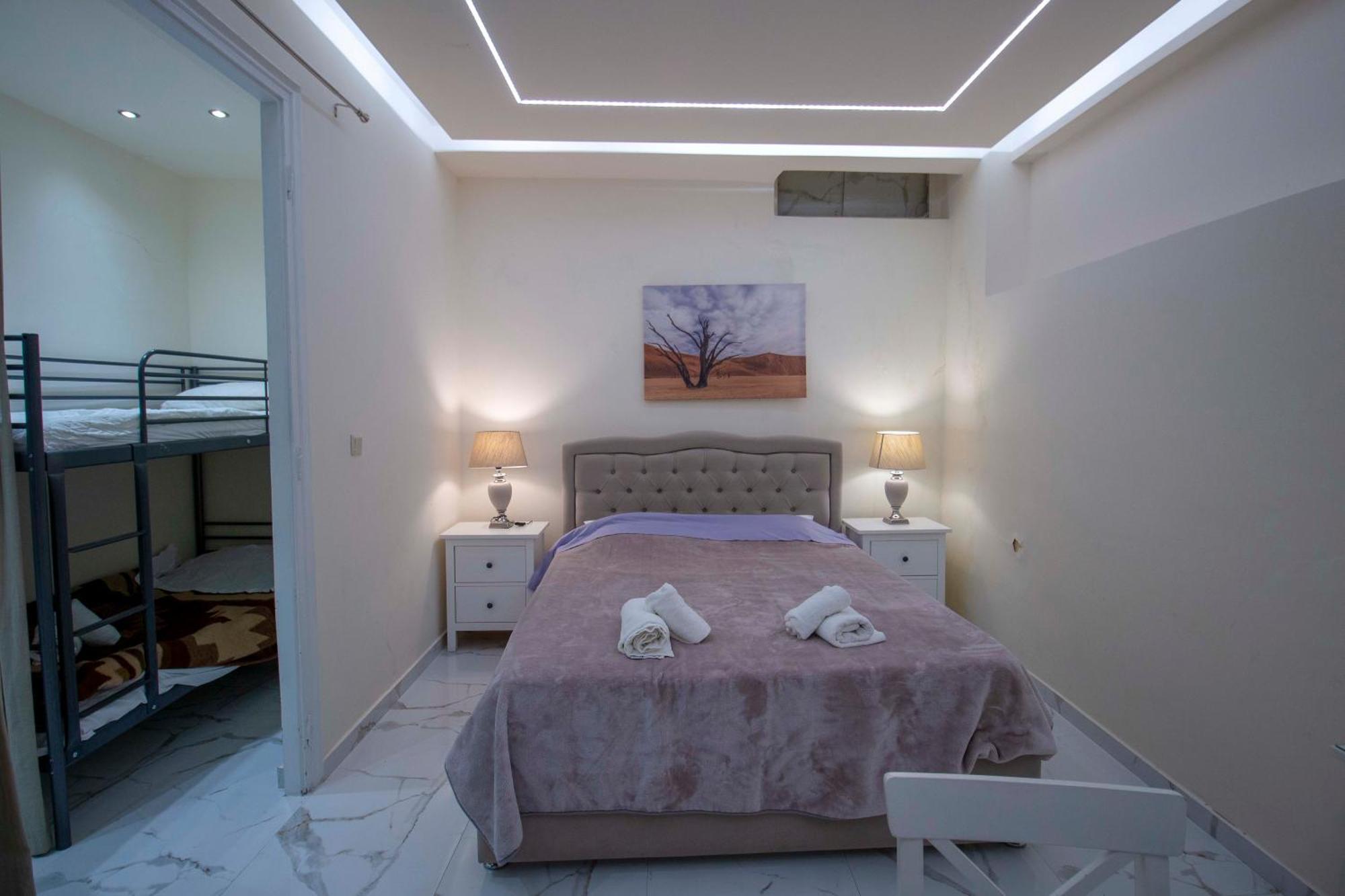 Athens City Center Historical Area ภายนอก รูปภาพ
